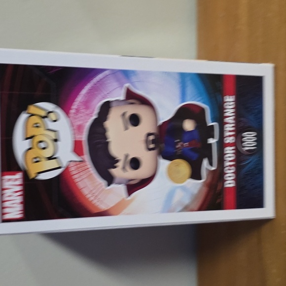 Funko Pop Doctor Strange Multiverse Figure - Red and Blue - Picture 2 of 6